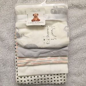 5 baby blankets